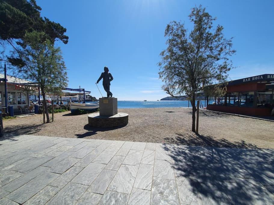 Espectacular Planta Baja Con Terraza Y Parking A 5 Min De La Playa Apartment Cadaques Bagian luar foto